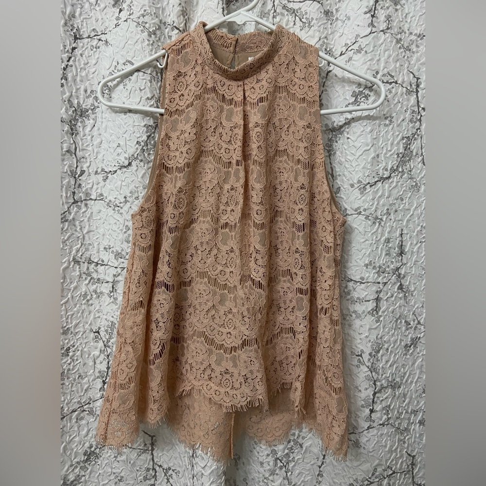 New Love Fire Lace Sleeveless Blouse Light Blush pink Size S